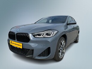 BMW X2 xDrive25e M-Sport / Panorama / Leder / LED / ACC /