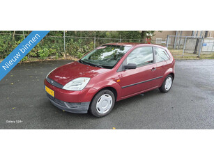 Ford Fiesta 1.25-16V Celebration MET VOL JAAR APK DUS GOEDKOOP RIJDEN HOOR