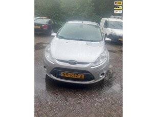 Ford Fiesta 1.6 TDCi ECOnetic Titanium