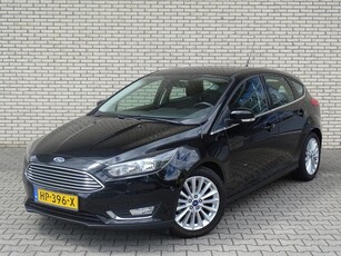 Ford Focus 1.0 Turbo 125pk Titanium Edition pdc / navigatie