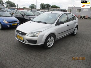 Ford Focus Ford Focus 1.6-16V Champion 5DRS-AIRCO