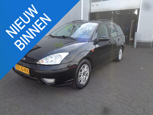 Ford Focus Wagon 1.8-16V Ghia NIEUWE APK / AIRCO / CRUISE / TREKHAAK