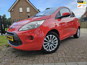 Ford Ka 1.2 Titanium, Airco, Voorruitverwarming