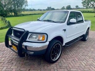 Ford F 150 V8 XLT Crew Cab 6 persoons LPG G3 ONDERBOUW