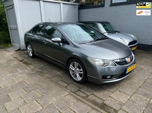 Honda Civic AUTOMAAT / Mooie auto / hij rijdt en schakelt