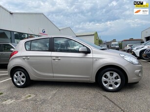 Hyundai I20 1.6i i-Catcher 21.000km CLIMA PDC 1e