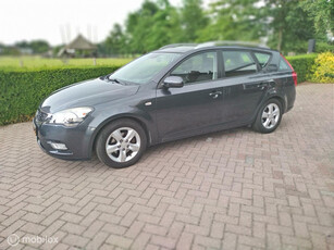 Kia cee'd Sporty Wagon 1.4 tccv cr. Contr. Navigatie trkhk