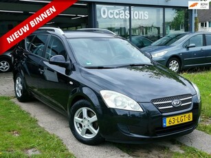 Kia Cee'd Sporty Wagon 1.6 X-tra