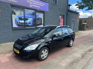 Kia cee'd Sporty Wagon 1.6 X-tra airco (bj 2008)