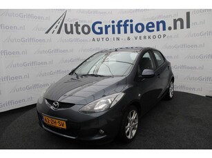 Mazda 2 1.3hp S-VT Executive zeer nette 5-deurs met trekhaak