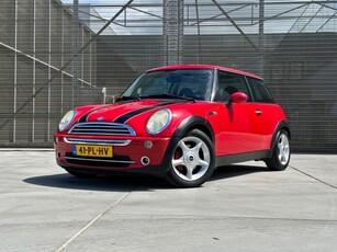 Mini Cooper 1.6 CHILI AIRCO/LM VELGEN ! INRUILKOOPJE LEES TEKST