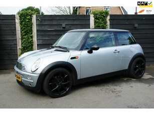 Mini Mini 1.6 Cooper Chili * Dakraam * Stoelverwarming *