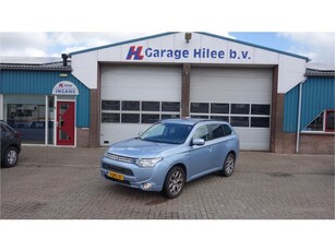 Mitsubishi Outlander 2.0 PHEV Intense + (bj 2013)