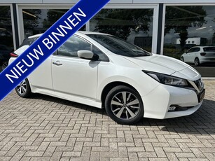 Nissan Leaf Acenta 40 kWh 50% procent deal 6.475,- ACTIE