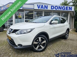 Nissan Qashqai 1.2 N-Connecta Panorama - Navigatie -