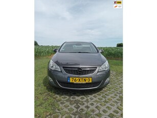 Opel Astra 1.4 Turbo Sport