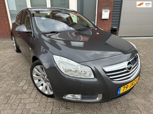 Opel Insignia 1.6 T Cosmo / Leder / Navi / PDC / Cruise