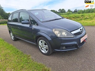 Opel Zafira 1.9 CDTi Executive