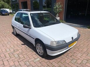 Peugeot 106 1.1 Green APK