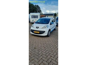 Peugeot 107 1.0-12V 5drs blue edition airco lm wielen !!!!!