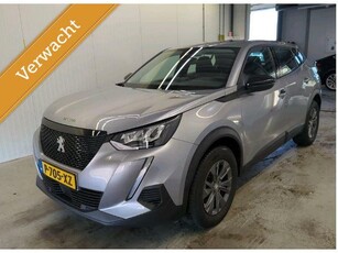 Peugeot 2008 1.2 100 pk Active Pack Navigatie Led