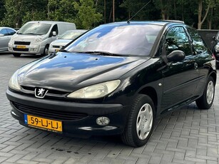 Peugeot 206 1.4 Gentry