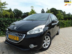 Peugeot 208 1.4 e-HDi Active Automaat , Airco /