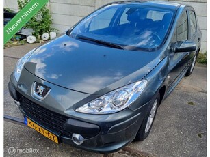 Peugeot 307 1.6-16V Premium only export