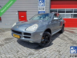 Porsche Cayenne 3.2