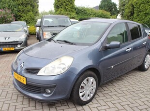 Renault Clio 1.6-16V DYNAM.COMF.