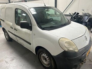 Renault Kangoo WATERSCHADE (bj 2012)