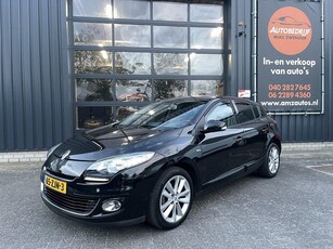 Renault Megane 1.2 TCe Bose CAMERANAVIGATIEKEYLESSHALF