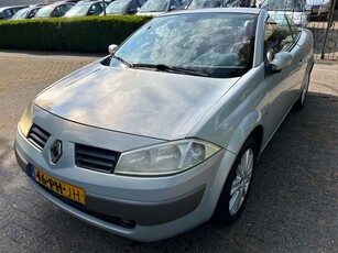 Renault Mégane Coupé-Cabriolet 1.6-16V Privilège Luxe CABRIO