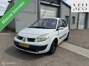 Renault Scenic 2.0-16V Dynamique Comfort EXPORT