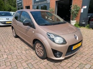 Renault Twingo 1.2-16V Miss Sixty Leer, Airco