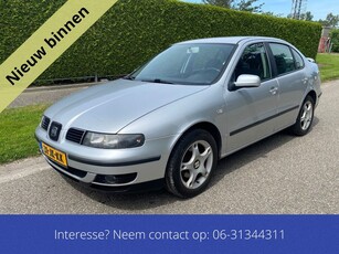 SEAT Toledo 1.8-20V Signo nieuwe apk (bj 2002)