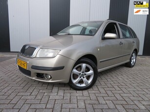 Skoda Fabia Combi 1.4-16V Elegance