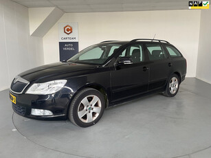 Skoda Octavia Combi 1.2 TSI Ambition Business Line Airco, Navigatie, Trekhaak, LMV