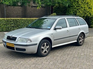 Skoda Octavia Combi 2.0 Elegance automaat 2002 lpg g3!