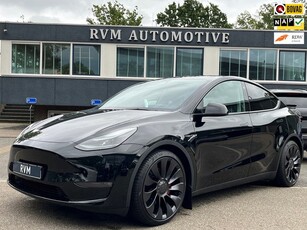 Tesla Model Y Performance AWD 75 kWh PANO LEDER