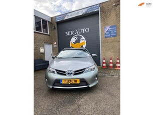 Toyota Auris TOYOTA AURIS 1,8HYBRIT BUSINESS PULUS