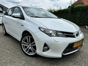 Toyota Auris Touring Sports 1.8 Hybrid Lease Pro