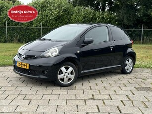 Toyota Aygo 1.0-12V + Airco! Nette staat! Nieuwe APK!