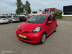 Toyota Aygo 1.0-12V + zeer netjes slecht 91570KM!!