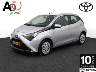 Toyota Aygo 1.0 VVT-i x-play Airco Radio met groot