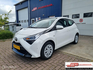 Toyota Aygo 1.0 VVT-i x-play limited airco