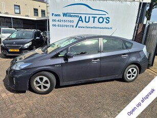 Toyota Prius 1.8 Plug-in Aspiration (bj 2013, automaat)