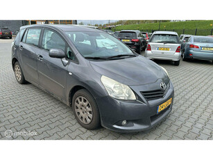 Toyota Verso 1.8 VVT-i Business