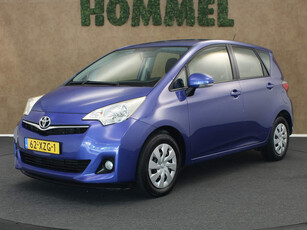 Toyota Verso-S 1.3 VVT-i Aspiration - ORIGINEEL NEDERLANDSE AUTO - LAGE KILOMETERSTAND - 2E EIGENAAR - POPULAIR MODEL - CLIMATE CONTROLE - NAVIGATIESYSTEEM - BLUETOOTH - STUURWIEL MULTIFUNCTIONEEL