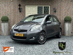 Toyota Yaris 1.3 VVTi *Sportief *Clima *LMvelg *Ketting=Verv